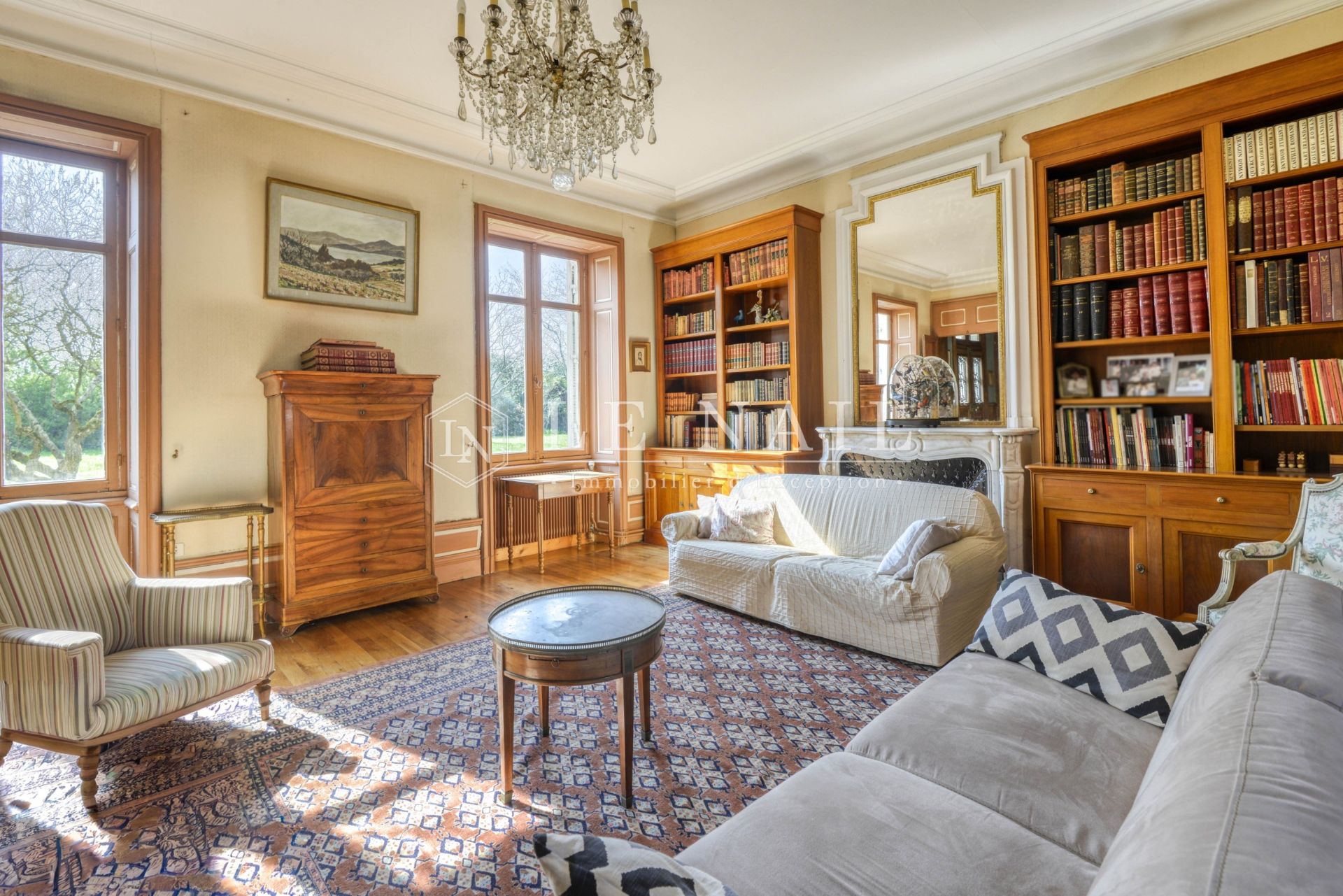 property 12 rooms for sale on VALLET (44330)