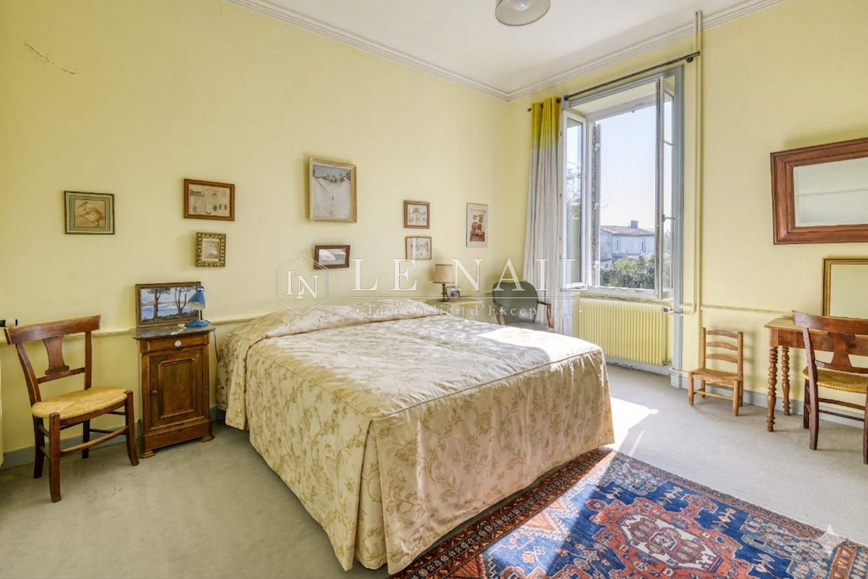 property 12 rooms for sale on VALLET (44330)