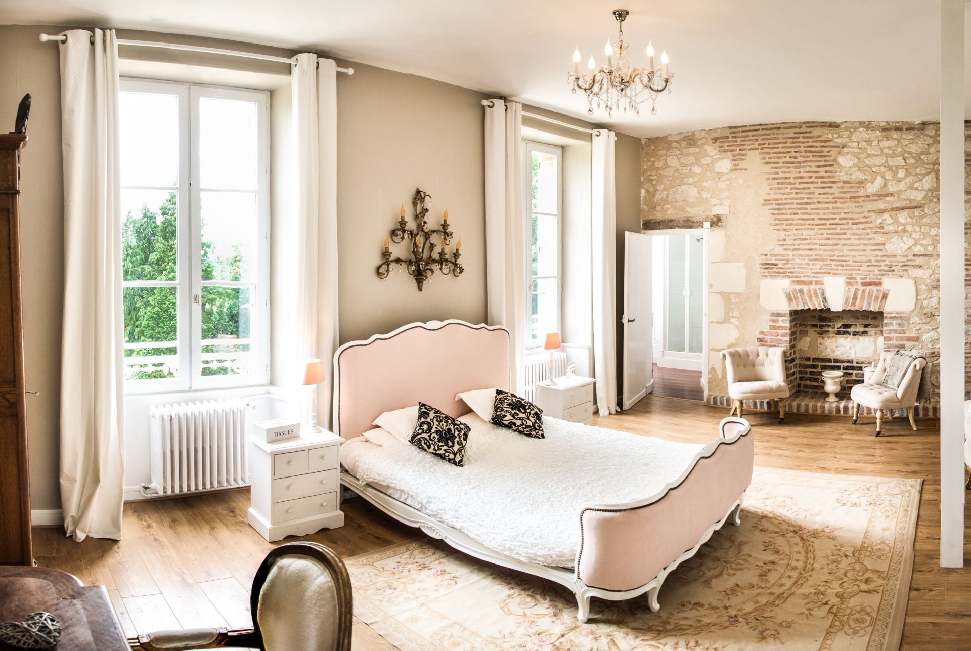 castle 13 rooms for sale on VIERZON (18100)
