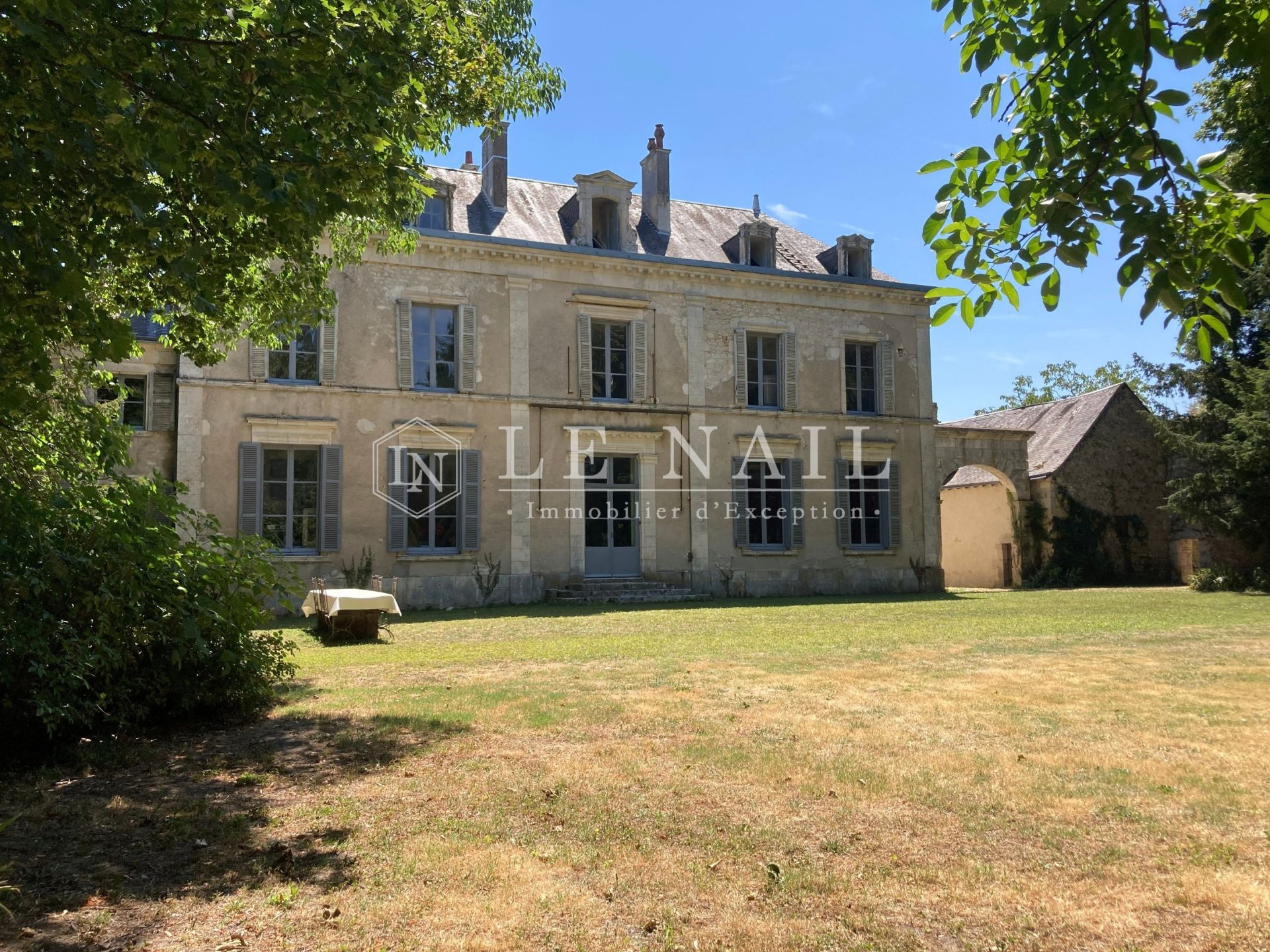 château 12 pièces en vente à LE BLANC (36300)