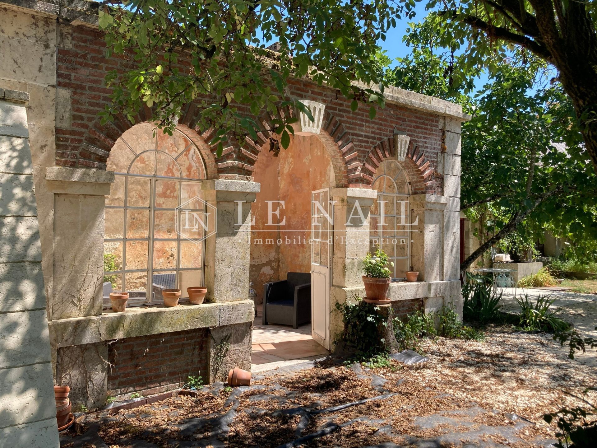 château 12 pièces en vente à LE BLANC (36300)