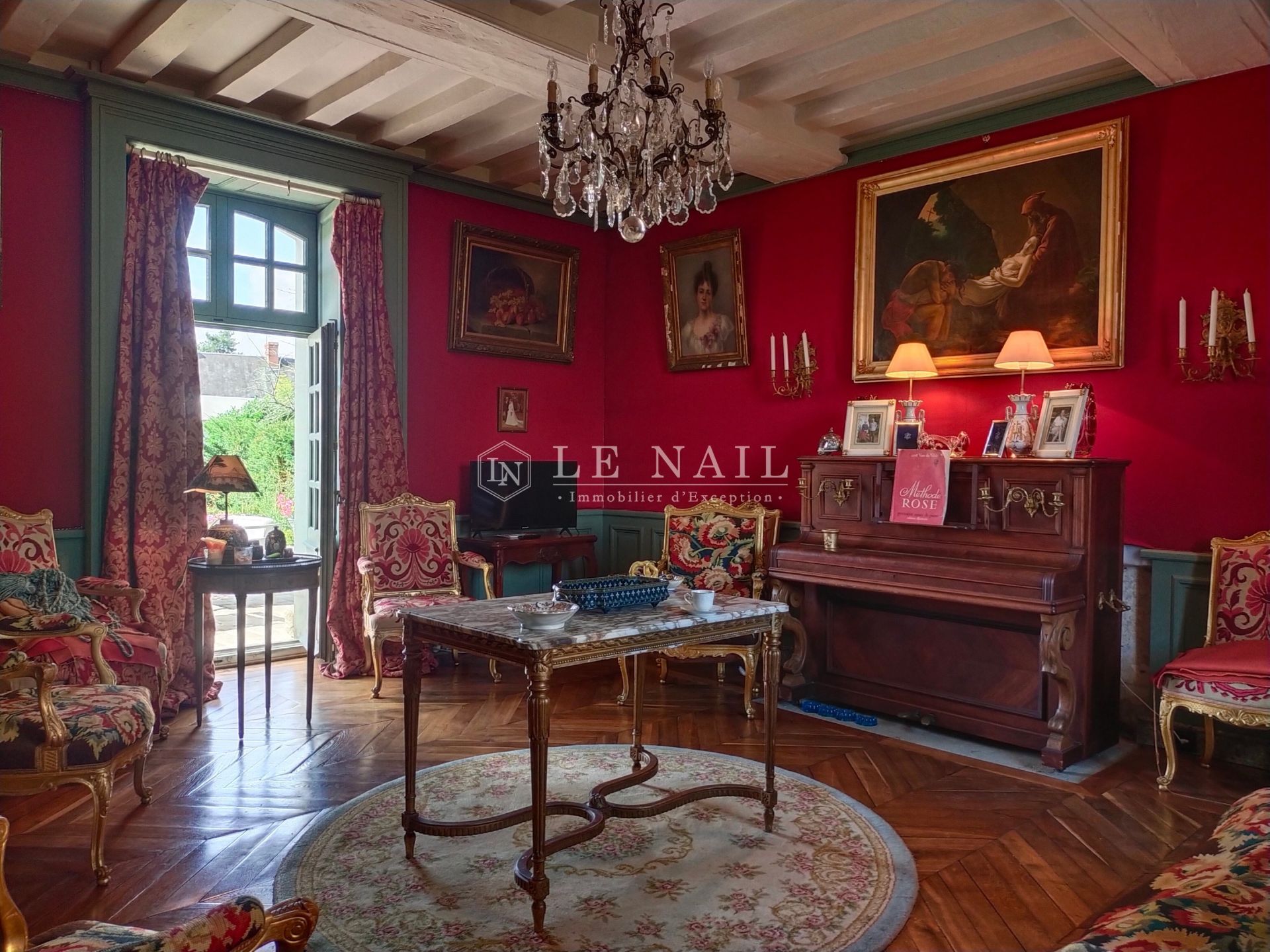 mansion (hôtel particulier) 17 rooms for sale on CANDE (49440)