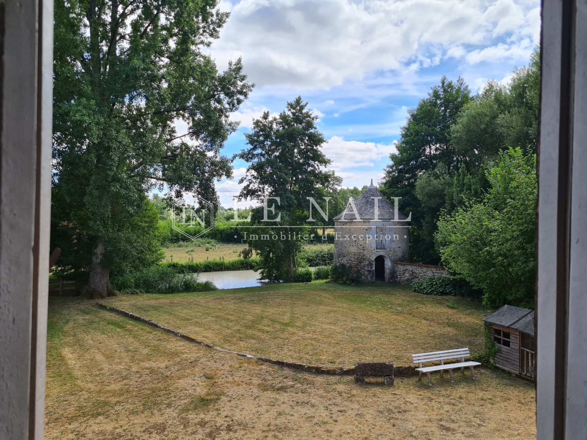 house 6 rooms for sale on LANGEAIS (37130)