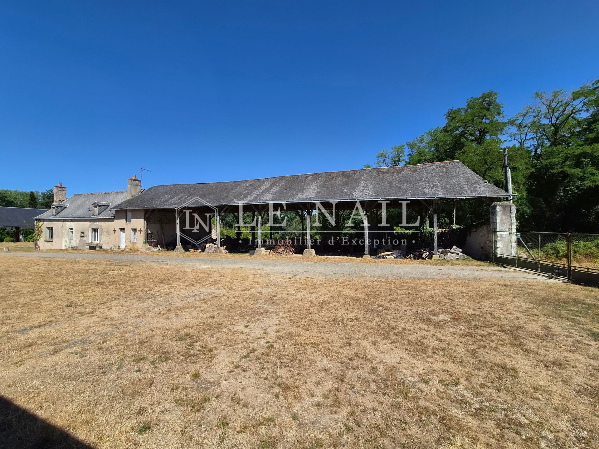 propriété 8 pièces en vente à TOURS (37000)
