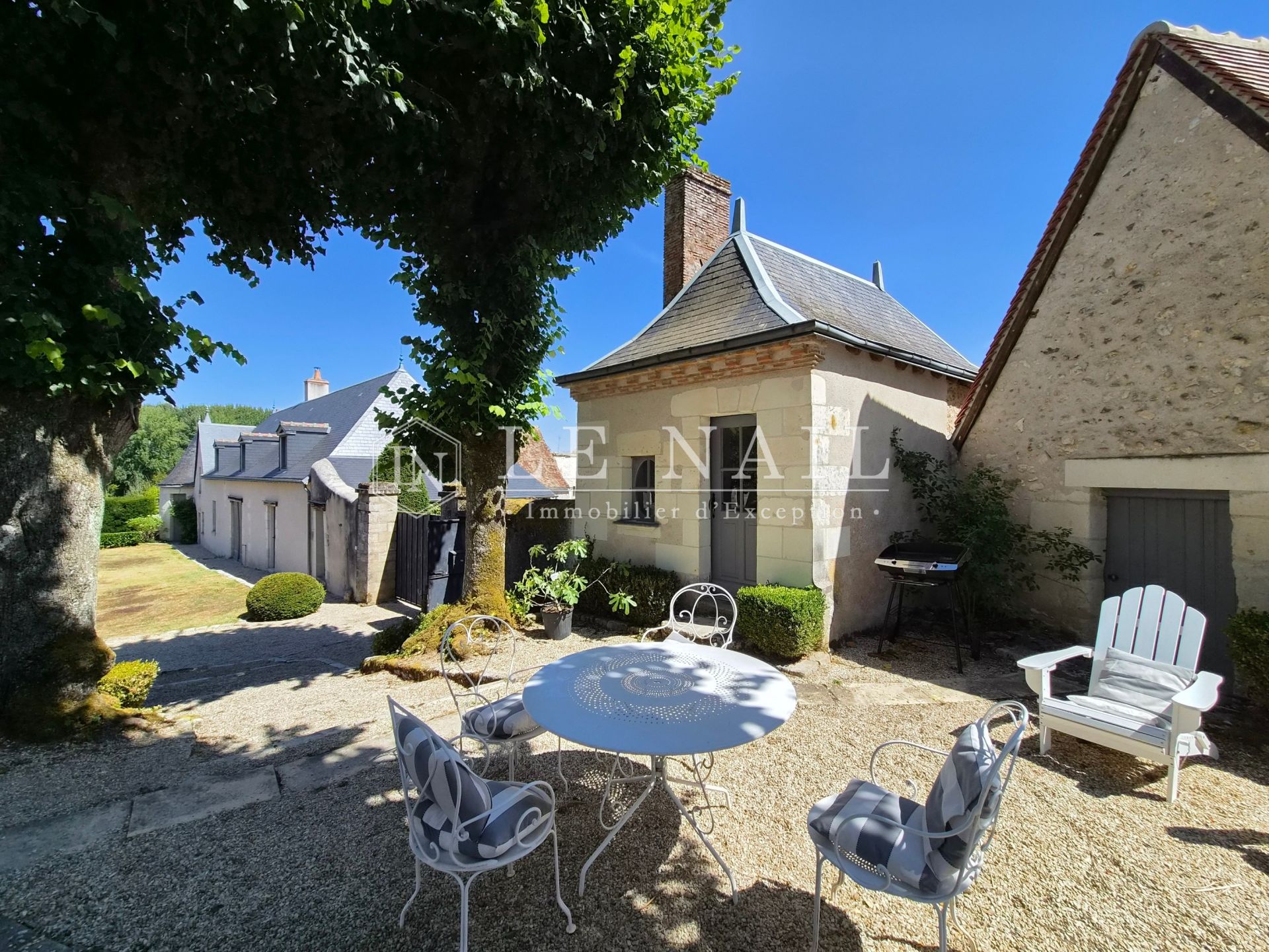 propriété 8 pièces en vente à TOURS (37000)