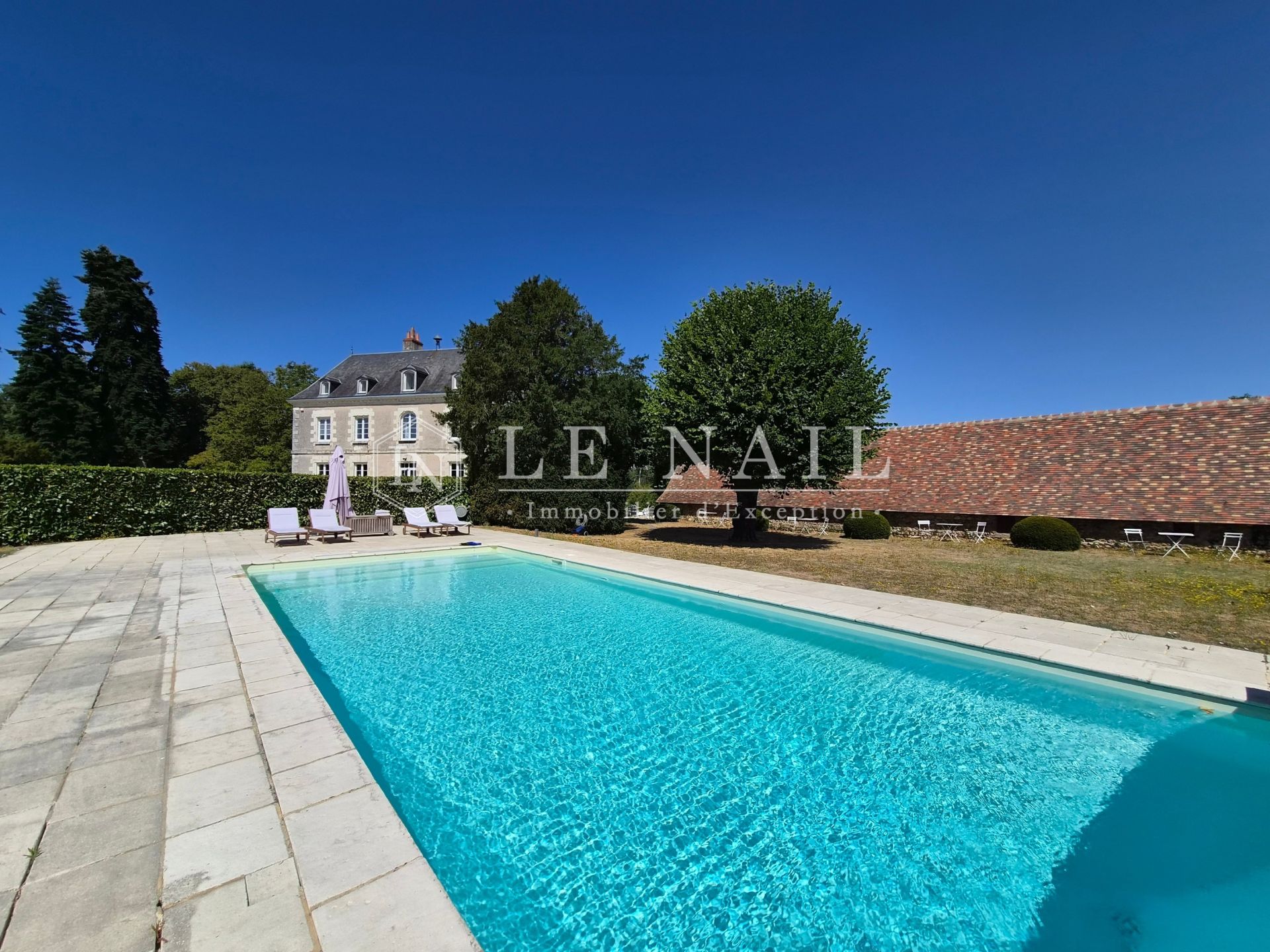 propriété 8 pièces en vente à TOURS (37000)