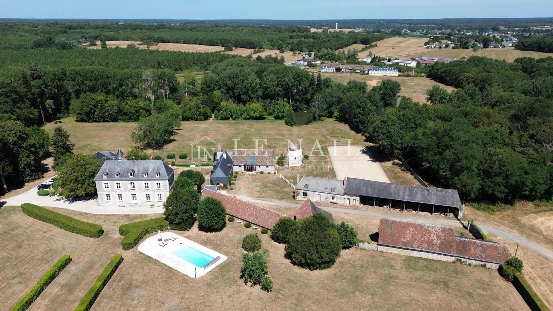 propriété 8 pièces en vente à TOURS (37000)