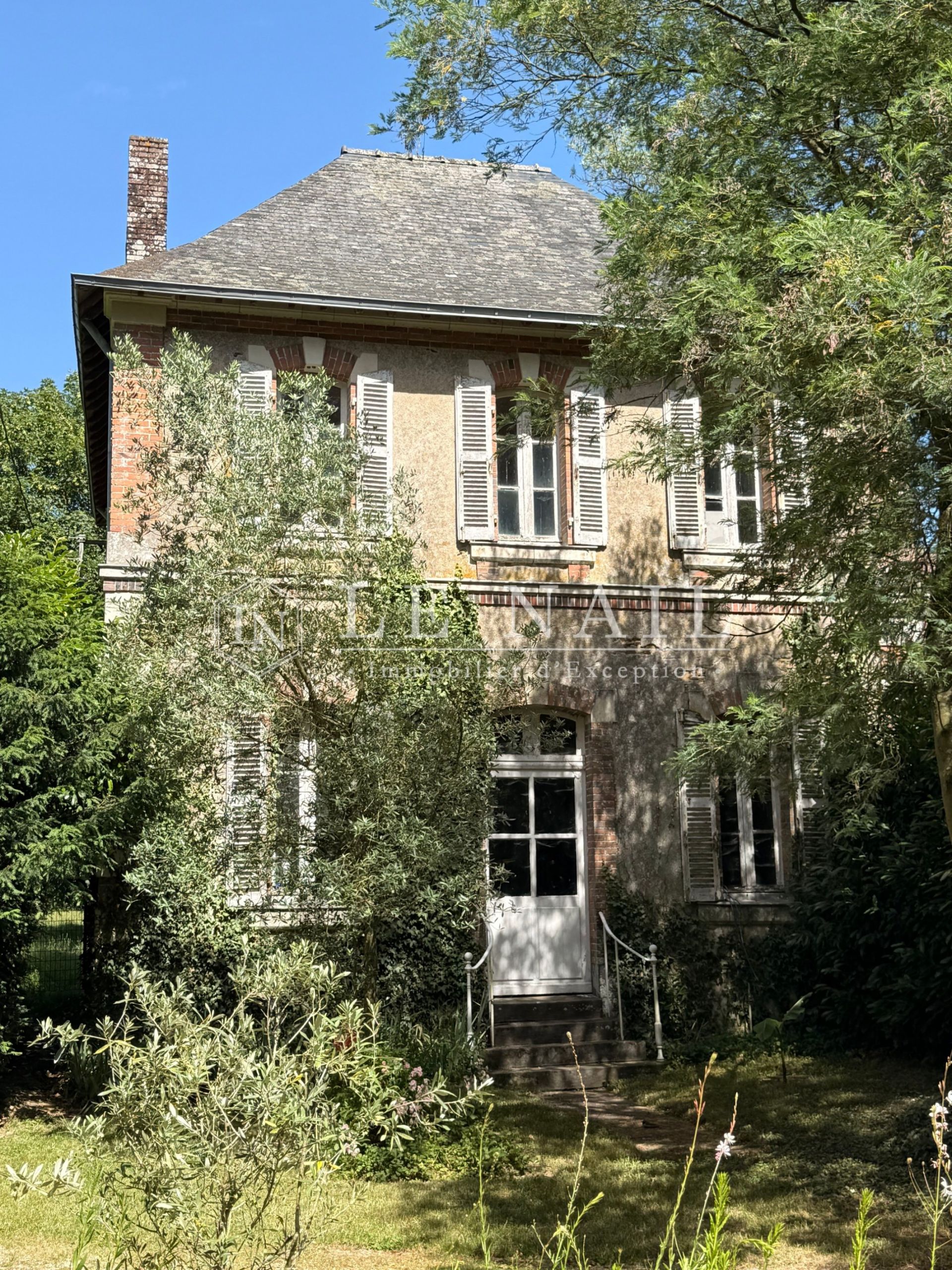 château 11 pièces en vente à POUANCE (49420)
