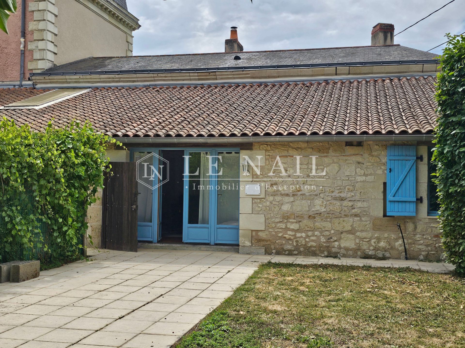manoir 9 pièces en vente à SAUMUR (49400)