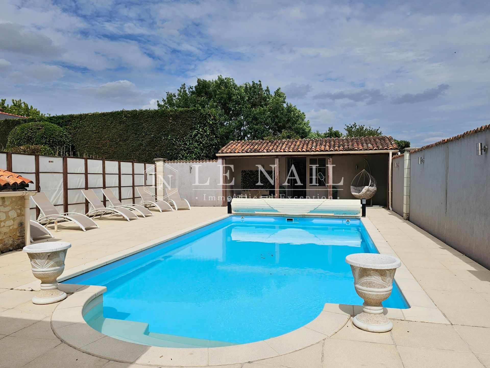 manoir 9 pièces en vente à SAUMUR (49400)