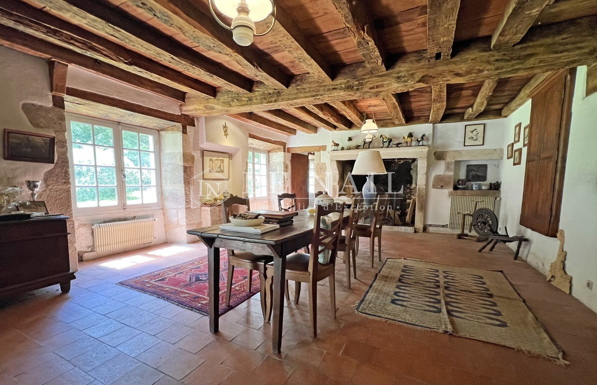 château 15 pièces en vente à ANGOULEME (16000)
