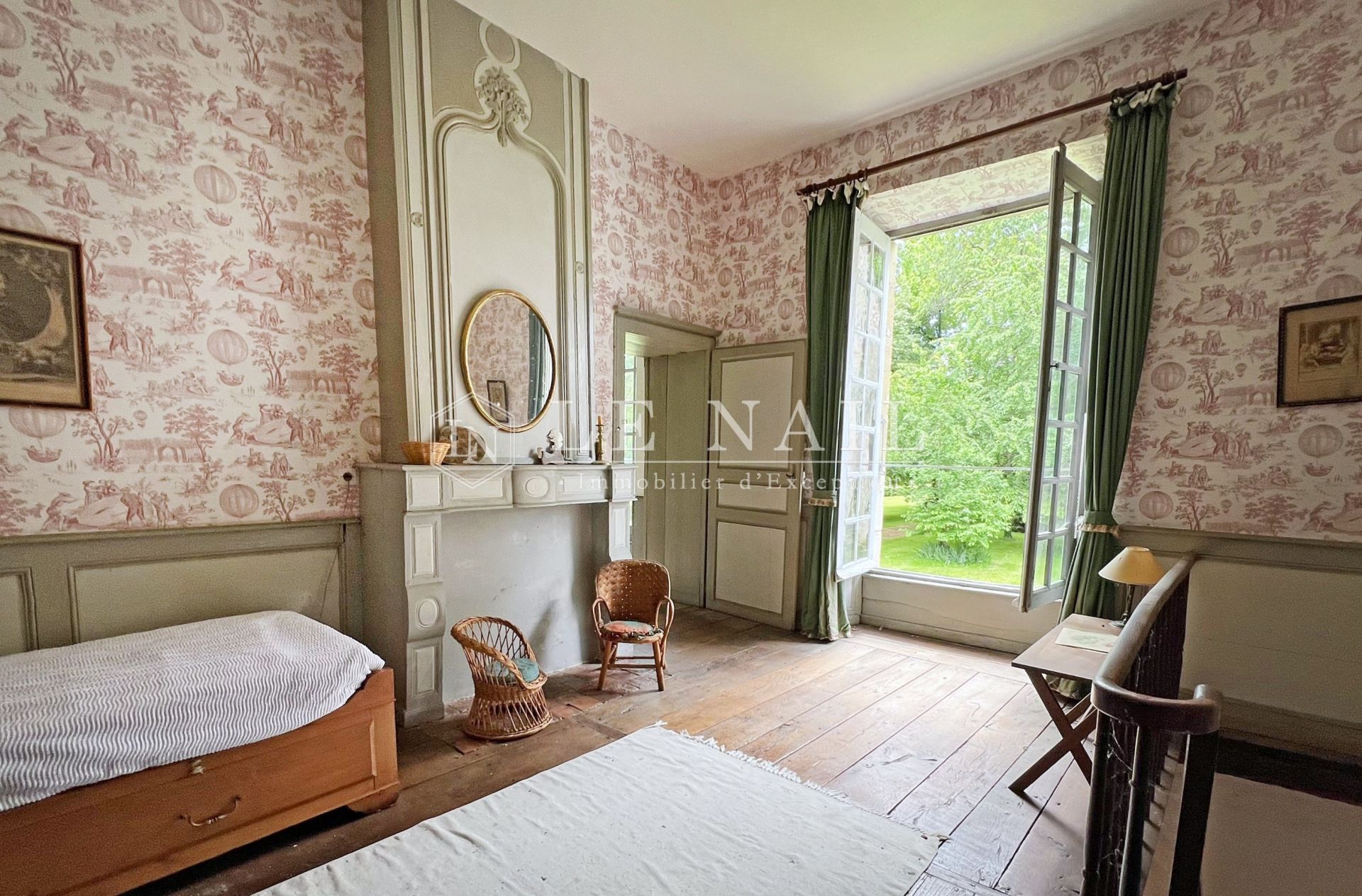château 15 pièces en vente à ANGOULEME (16000)