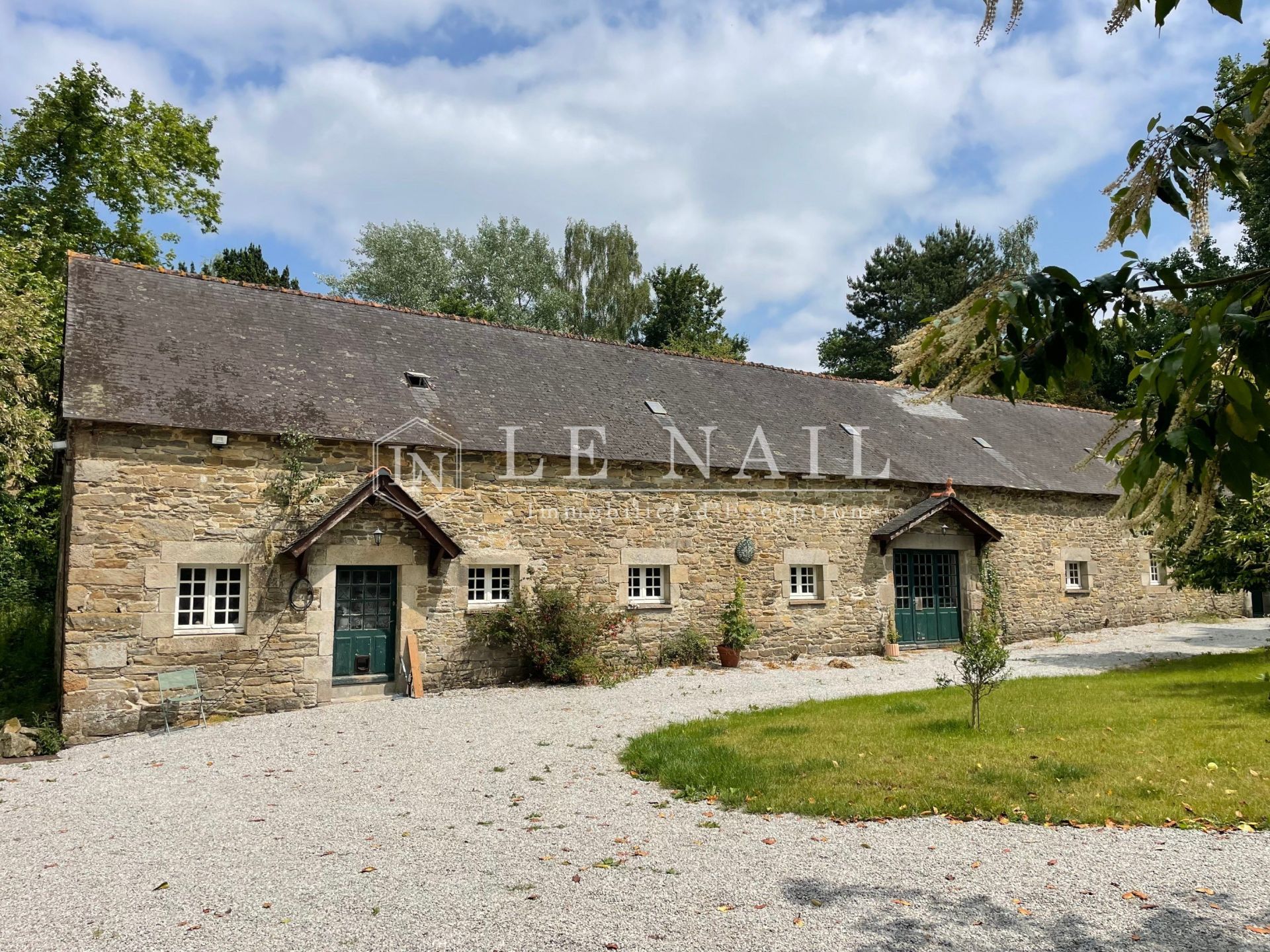 manoir 7 pièces en vente à GUINGAMP (22200)