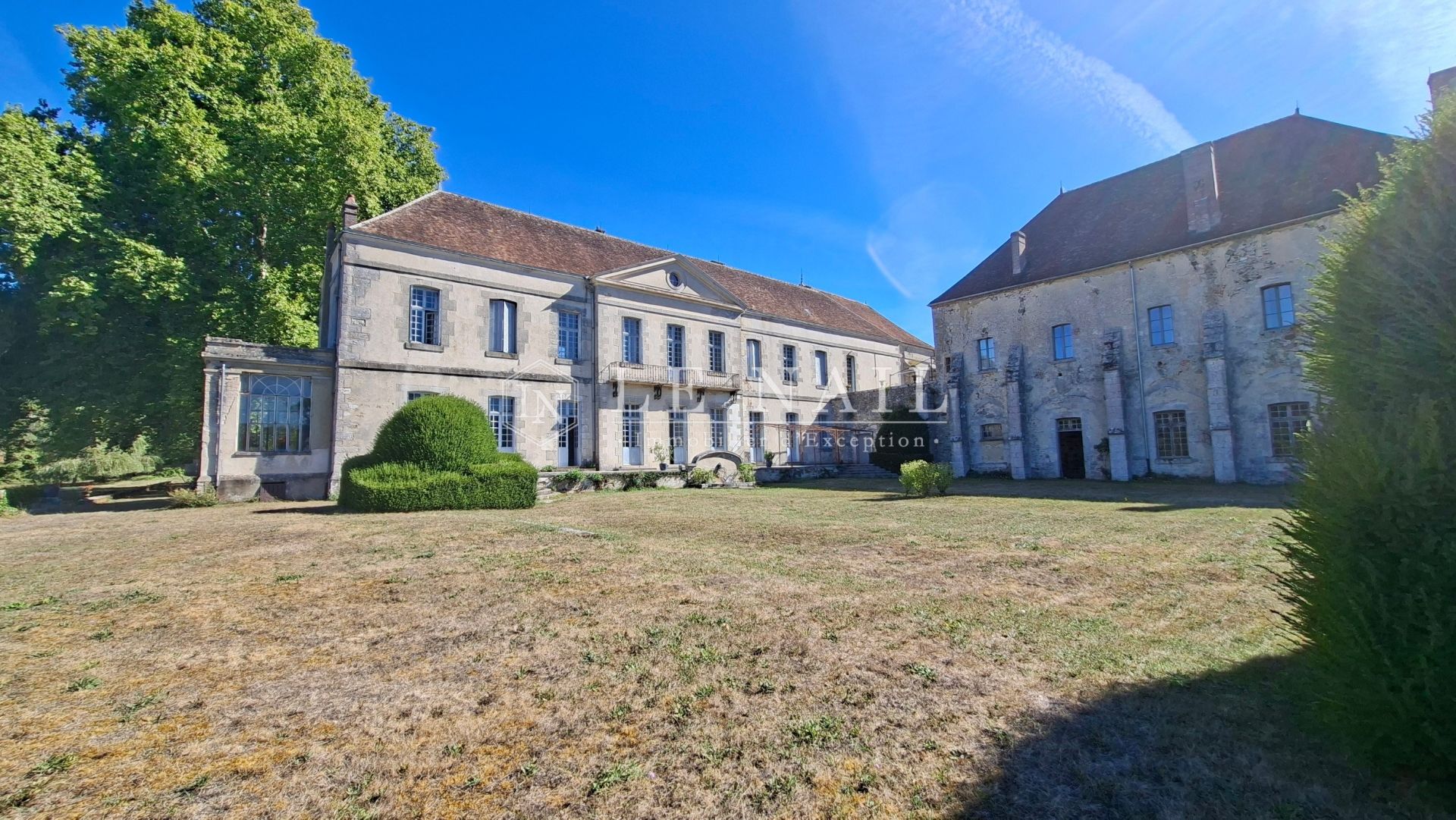 propriété 28 pièces en vente à EPERNAY (51200)