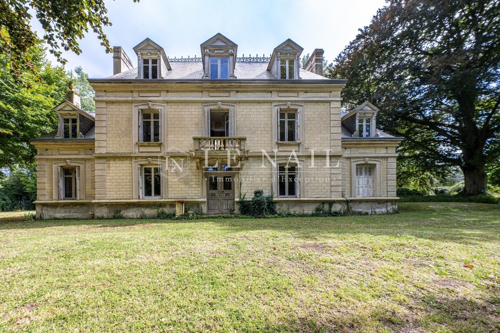 manoir 9 pièces en vente à DEAUVILLE (14800)