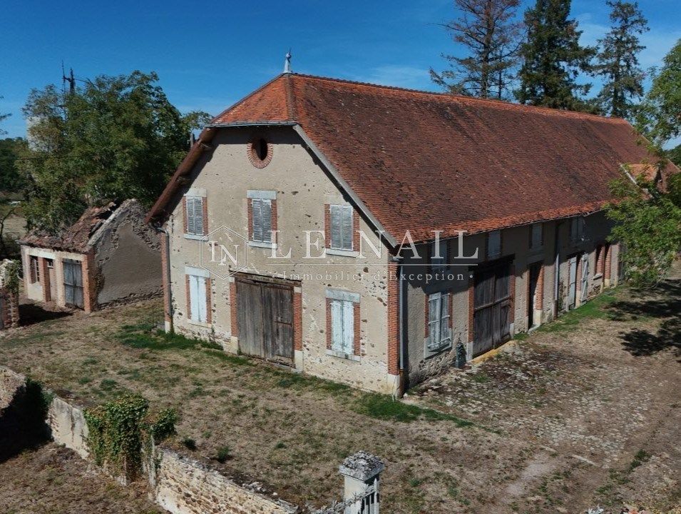 mansion 11 rooms for sale on ST POURCAIN SUR SIOULE (03500)