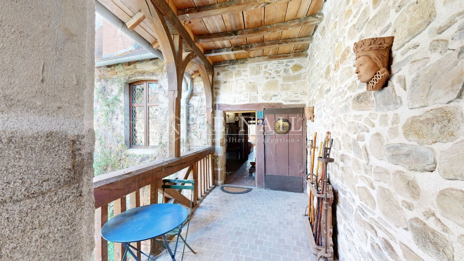 townhouse 4 rooms for sale on SOUVIGNY (03210)