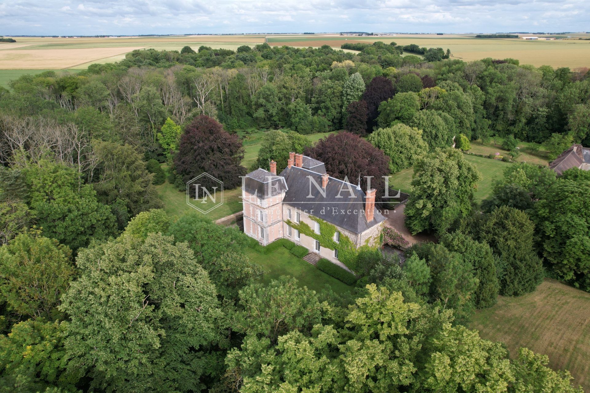 château 14 pièces en vente à ETAMPES (91150)