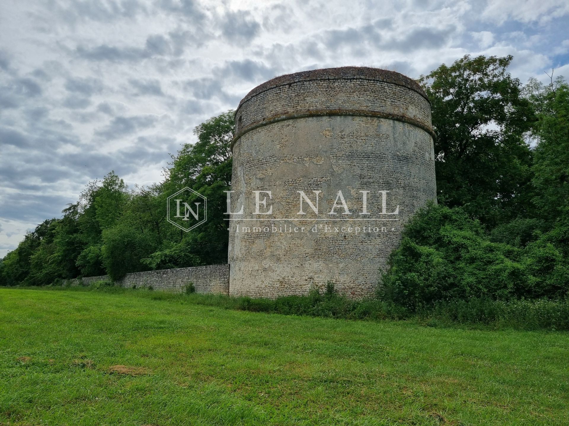 château 14 pièces en vente à ETAMPES (91150)