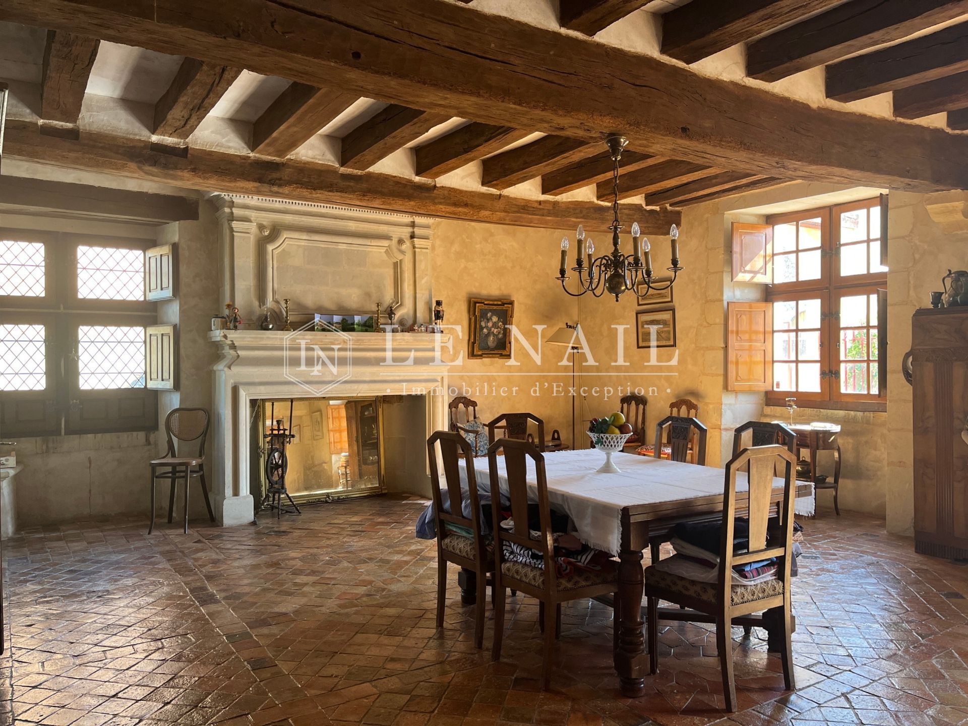 manoir 8 pièces en vente à LA FLECHE (72200)