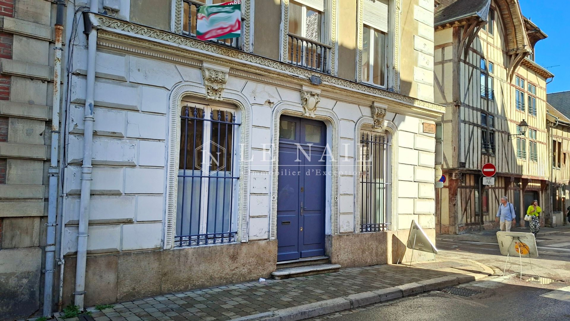 maison de ville 11 pièces en vente à TROYES (10000)