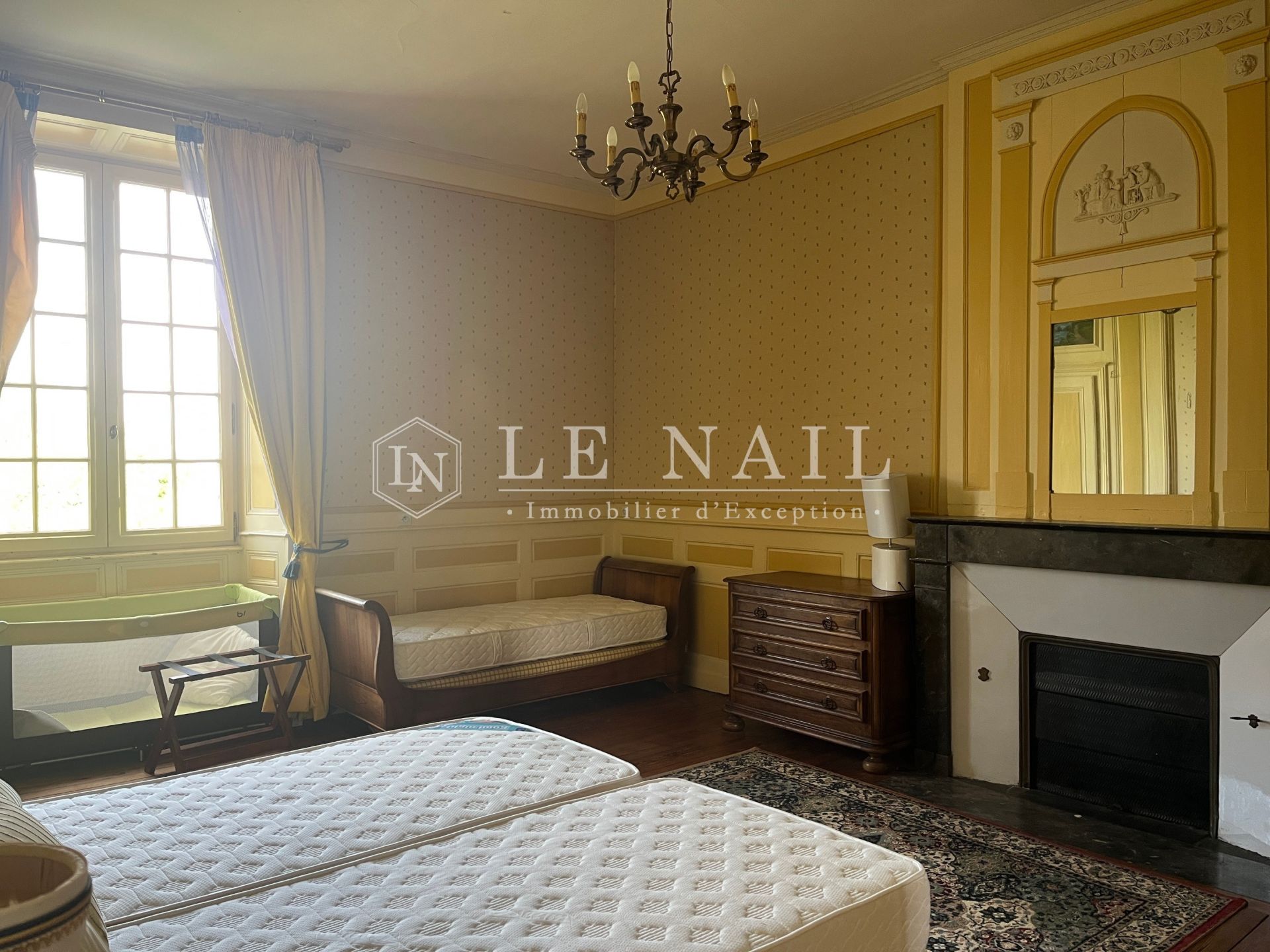 château 13 pièces en vente à LE MANS (72000)