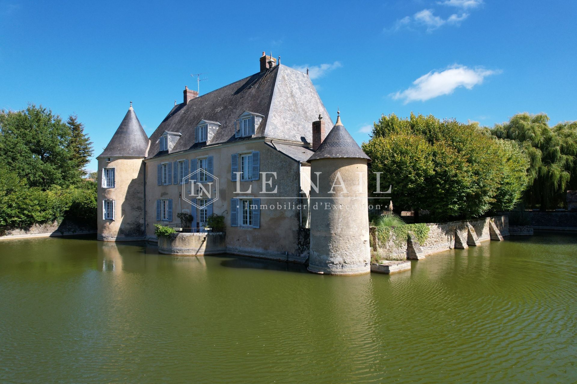 château 13 pièces en vente à LE MANS (72000)