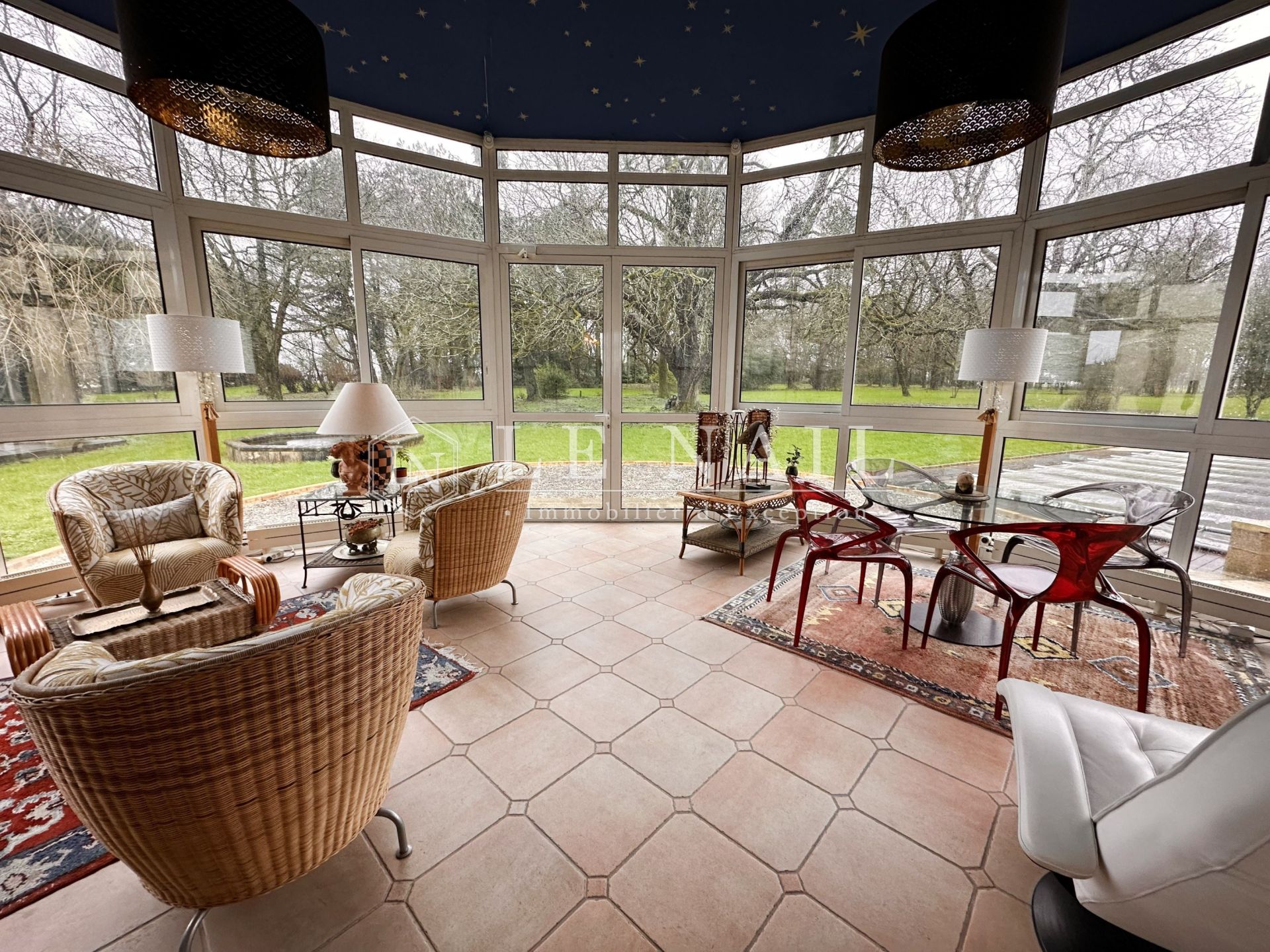 château 11 pièces en vente à LES LUCS SUR BOULOGNE (85170)