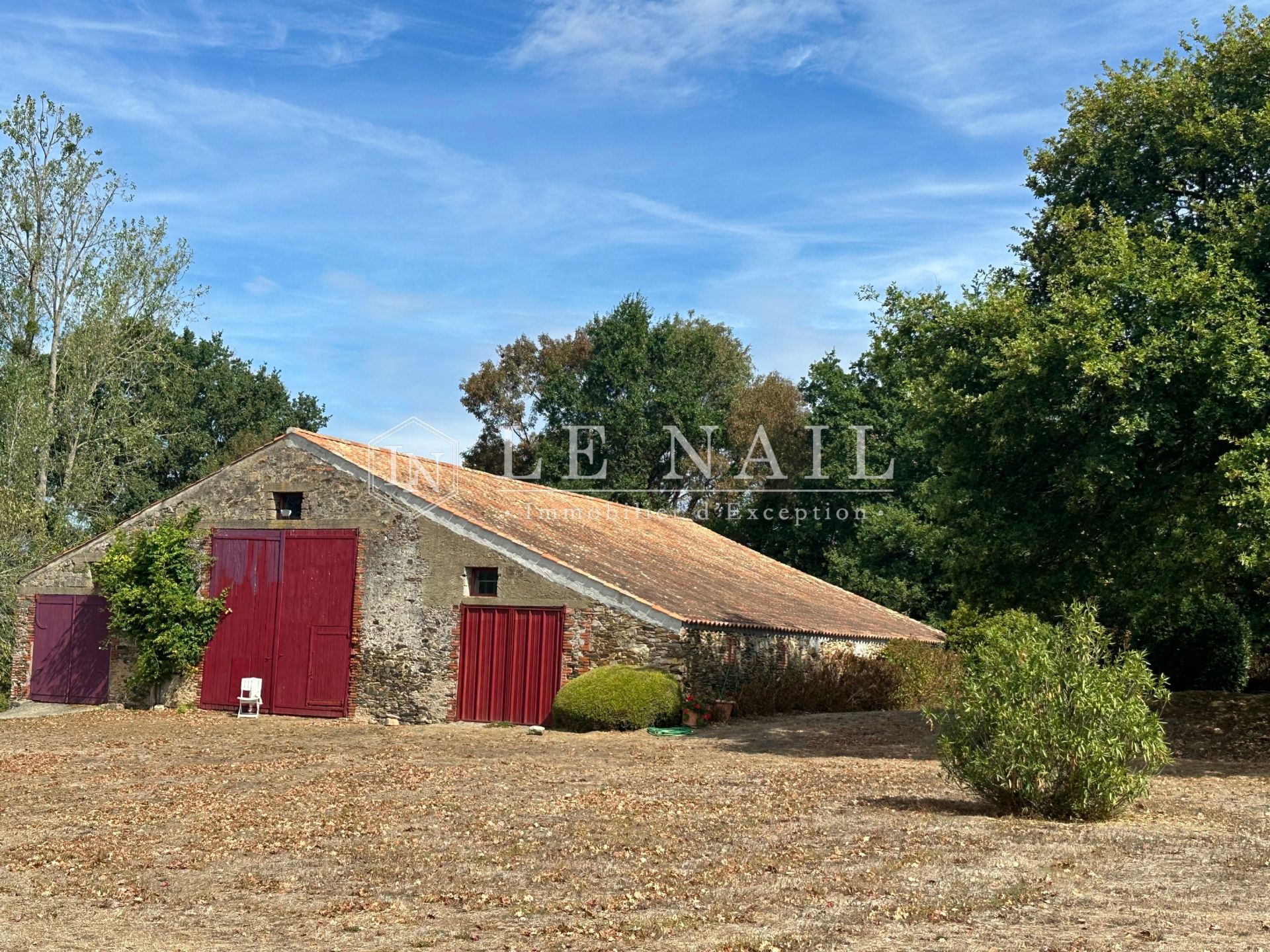maison 9 pièces en vente à LE GIROUARD (85150)