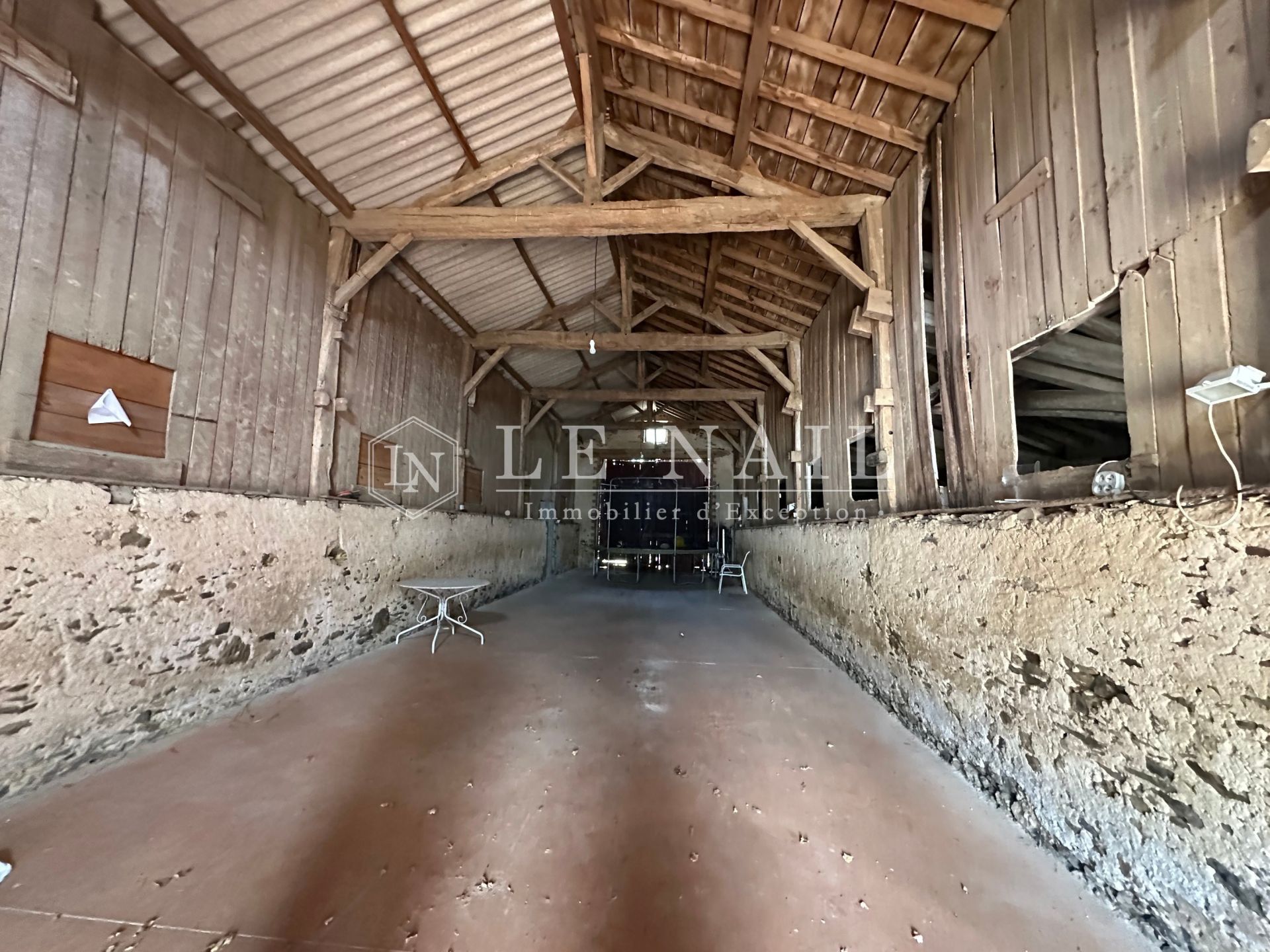 maison 9 pièces en vente à LE GIROUARD (85150)