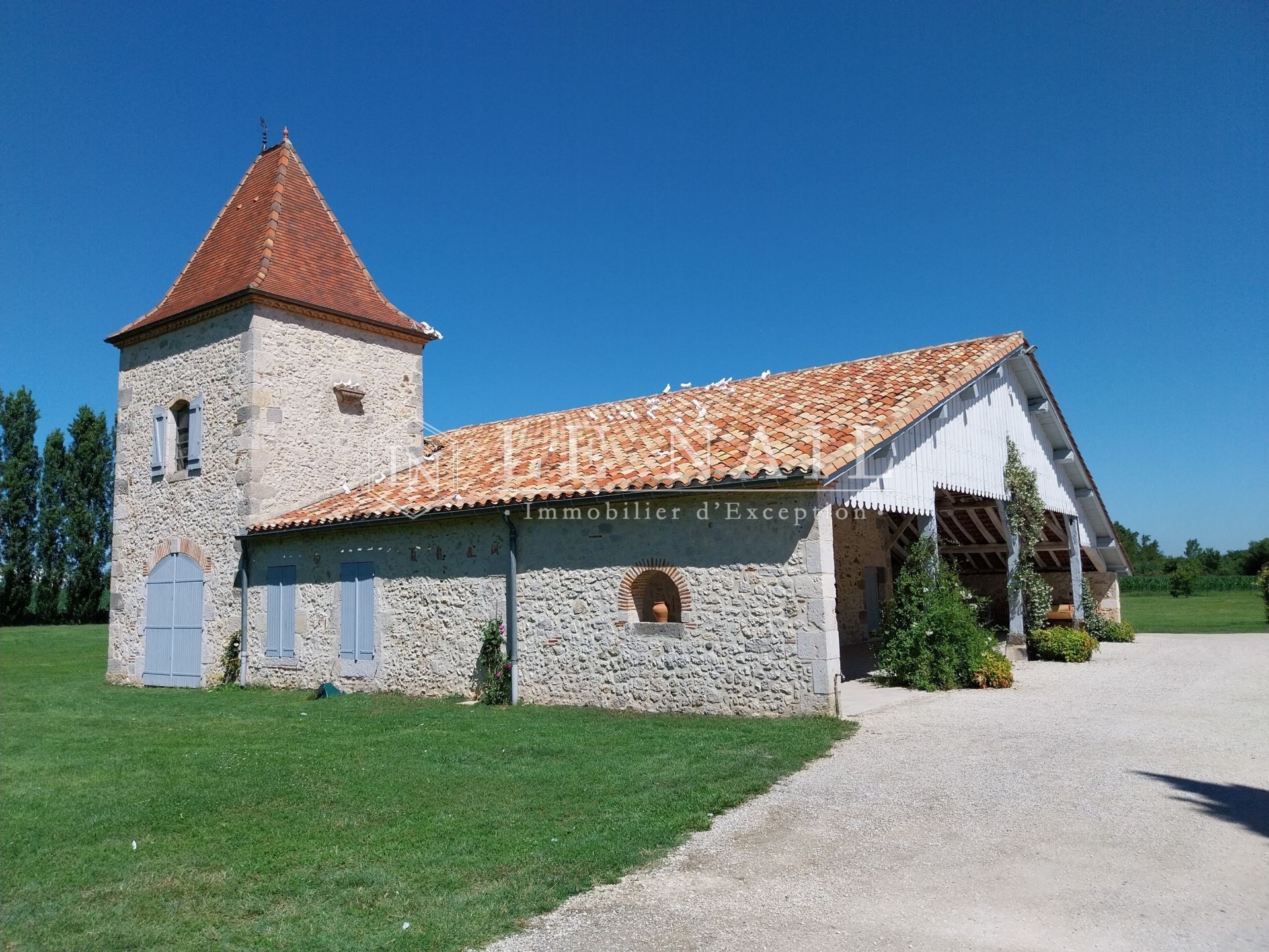 propriété 25 pièces en vente à NERAC (47600)