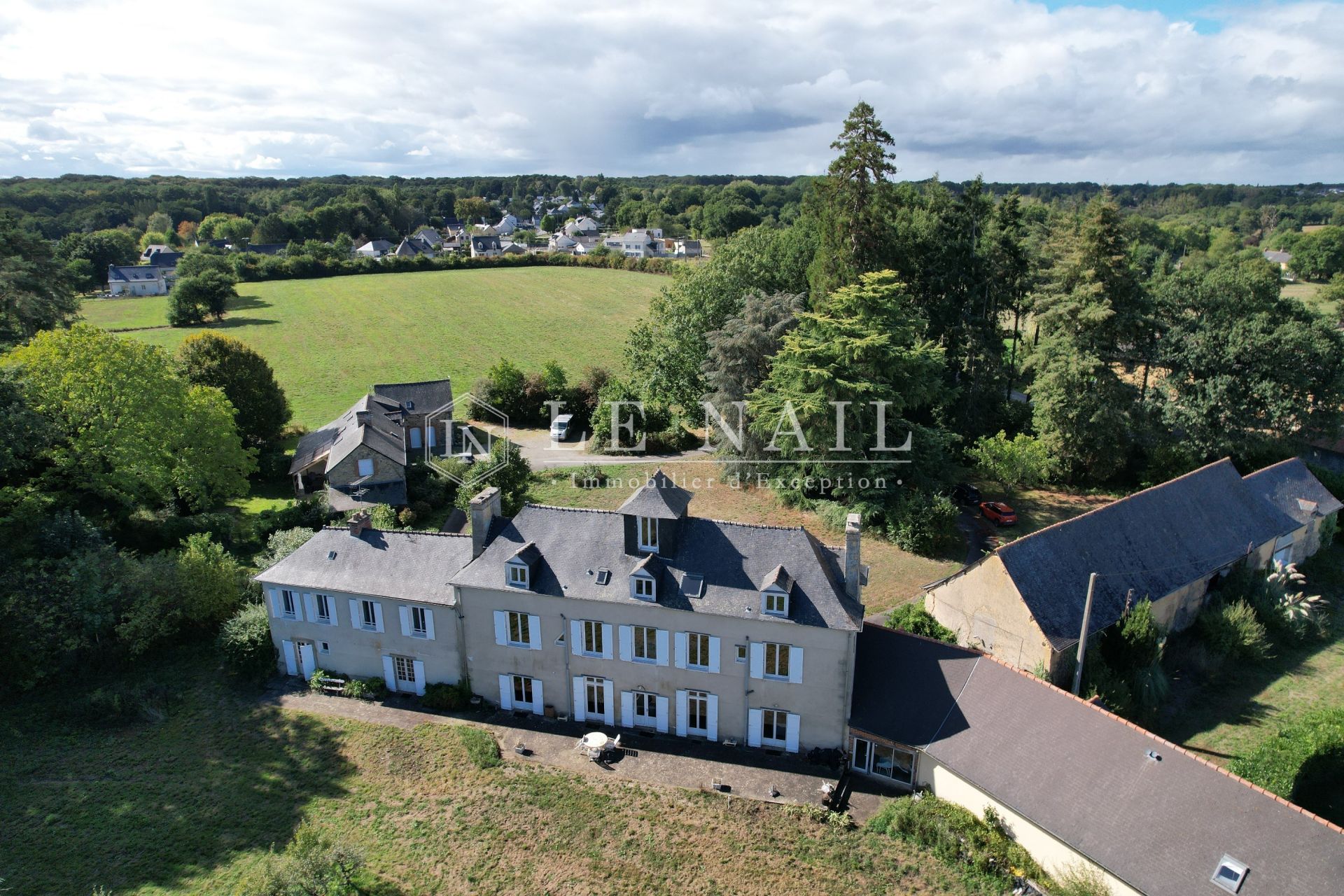 manor house 14 rooms for sale on RENNES (35000)