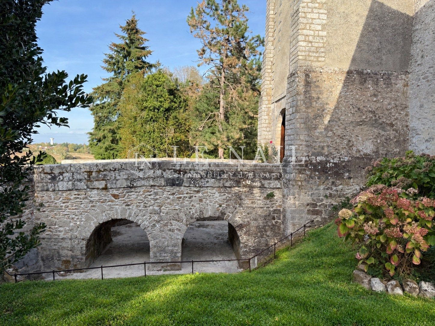 house 9 rooms for sale on ROZAY EN BRIE (77540)