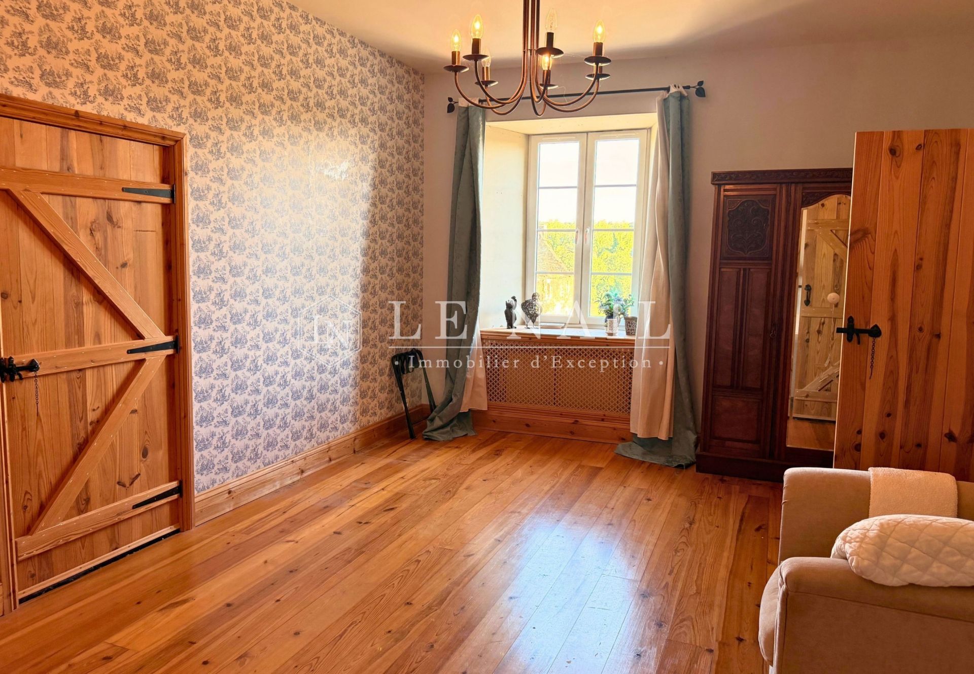 manor house 14 rooms for sale on CARHAIX PLOUGUER (29270)