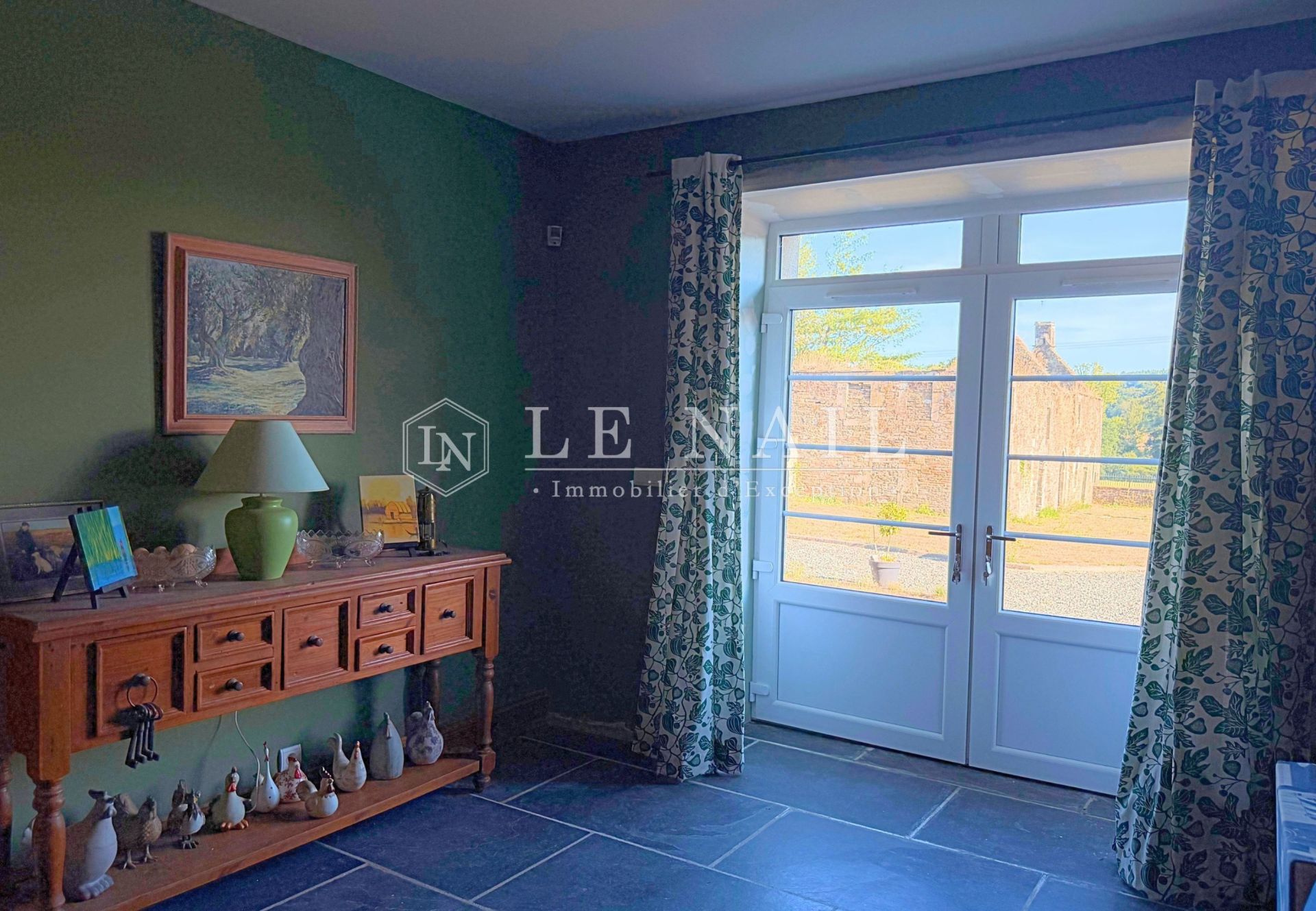 manor house 14 rooms for sale on CARHAIX PLOUGUER (29270)