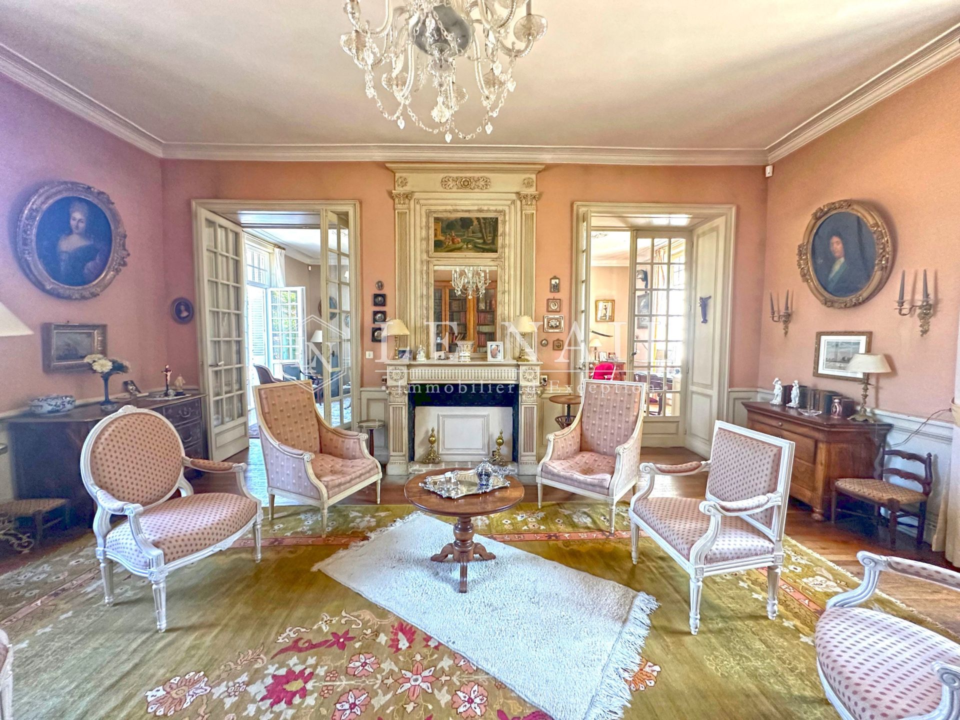 castle 14 rooms for sale on BASSE GOULAINE (44115)