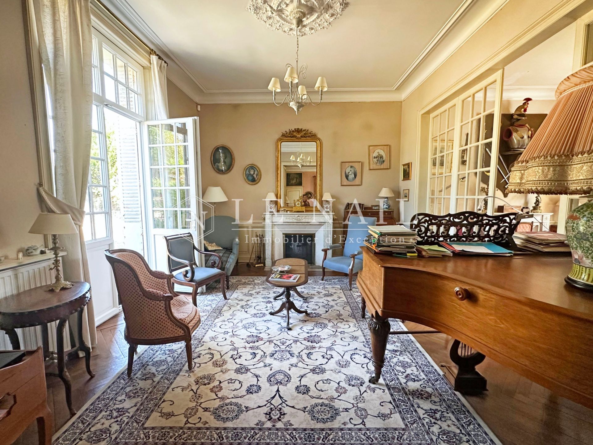 castle 14 rooms for sale on BASSE GOULAINE (44115)