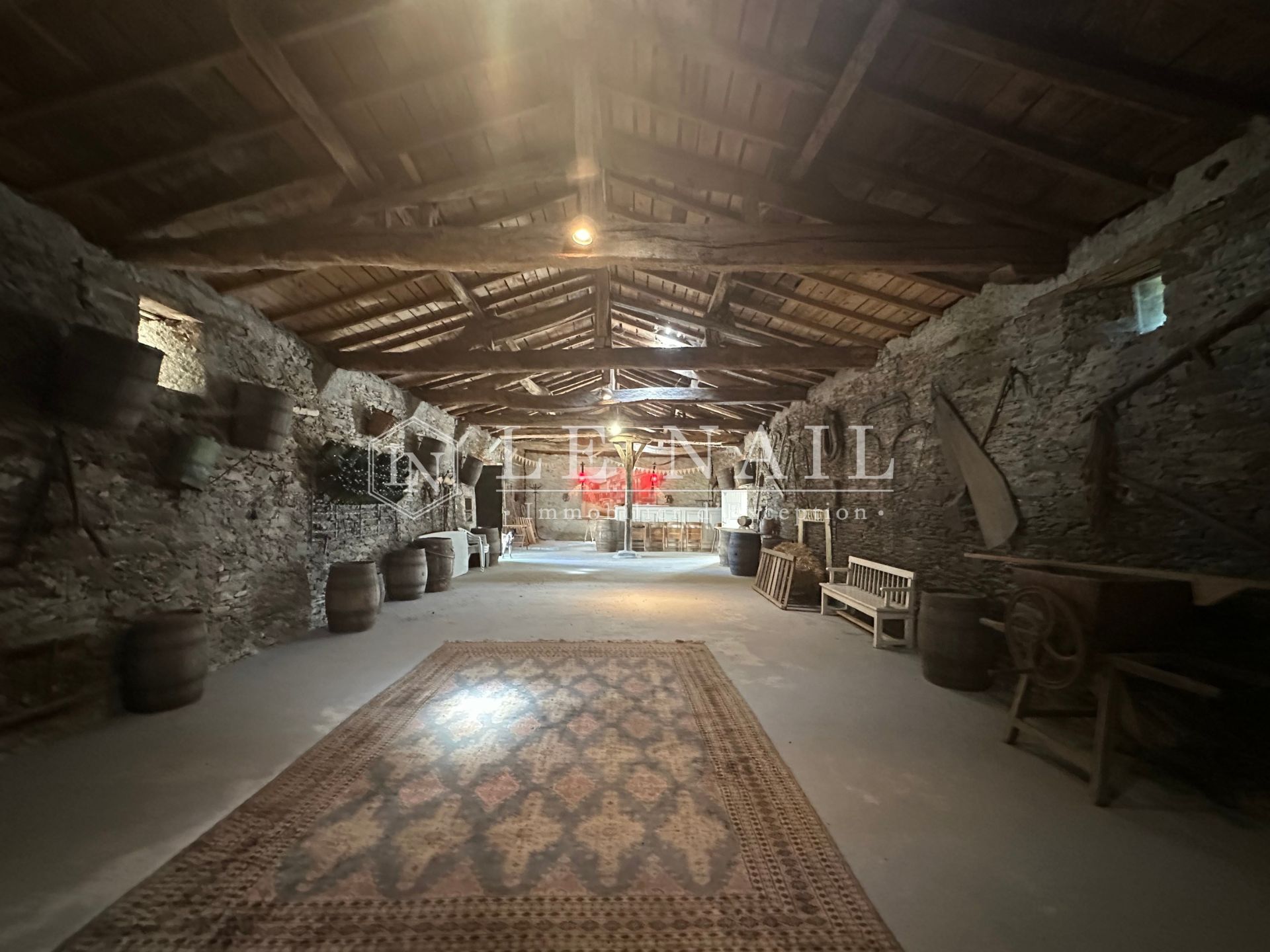 castle 14 rooms for sale on BASSE GOULAINE (44115)