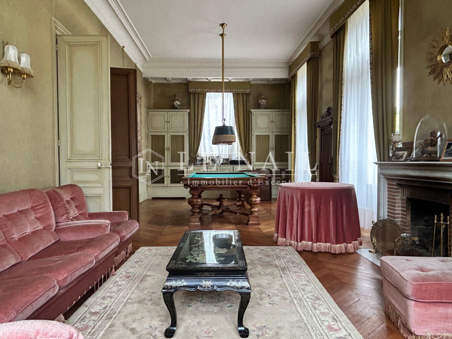 maison de maître 10 pièces en vente à CLAMECY (58500)