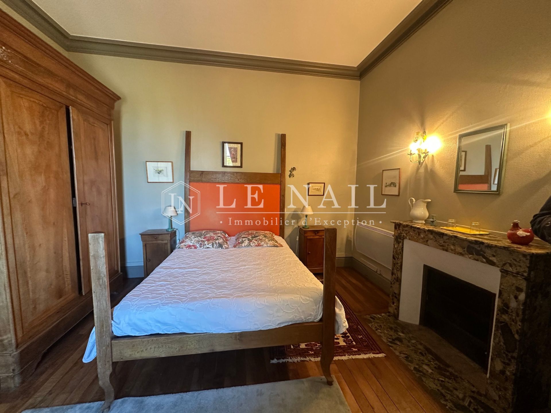 maison de maître 10 pièces en vente à MOUTIERS SUR LE LAY (85320)