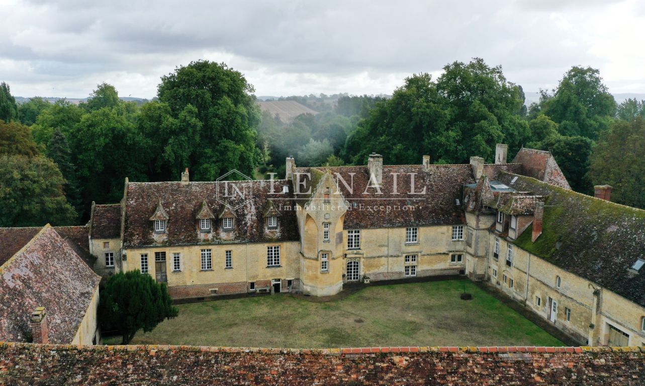 castle 30 rooms for sale on ST PIERRE SUR DIVES (14170) - See details