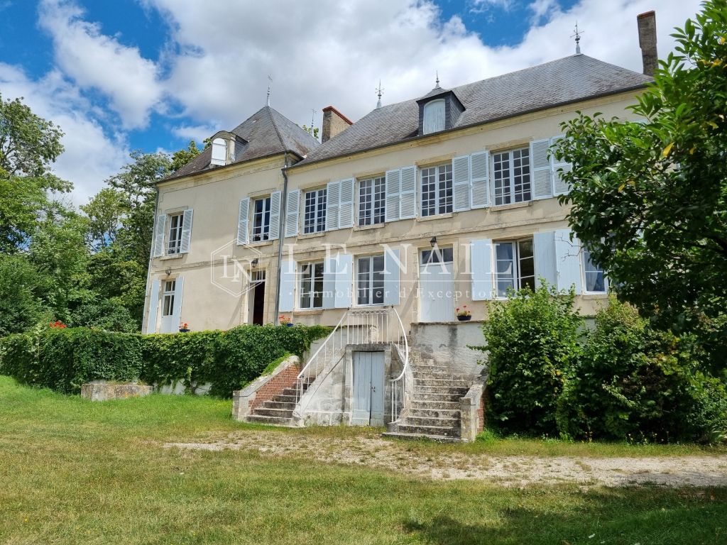 maison bourgeoise 13 pièces en vente à BOURGES (18000) - Plus de details