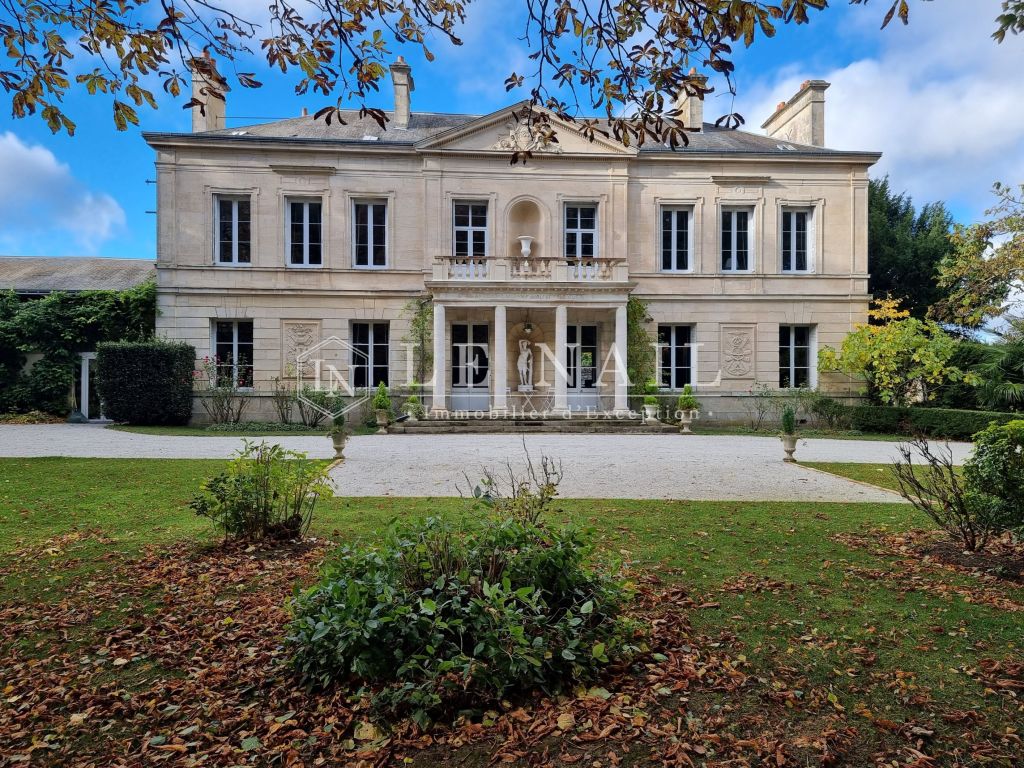 château 16 pièces en vente à ALENCON (61000) - Plus de details
