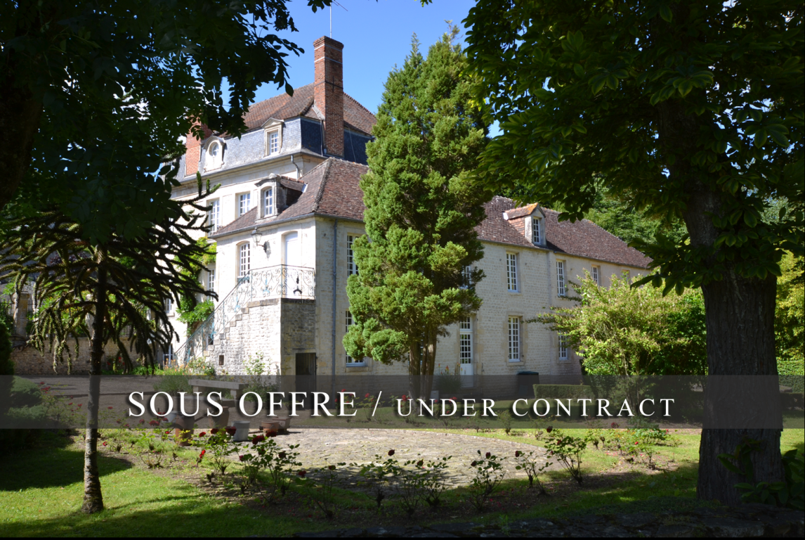 mansion 12 rooms for sale on FALAISE (14700) - See details