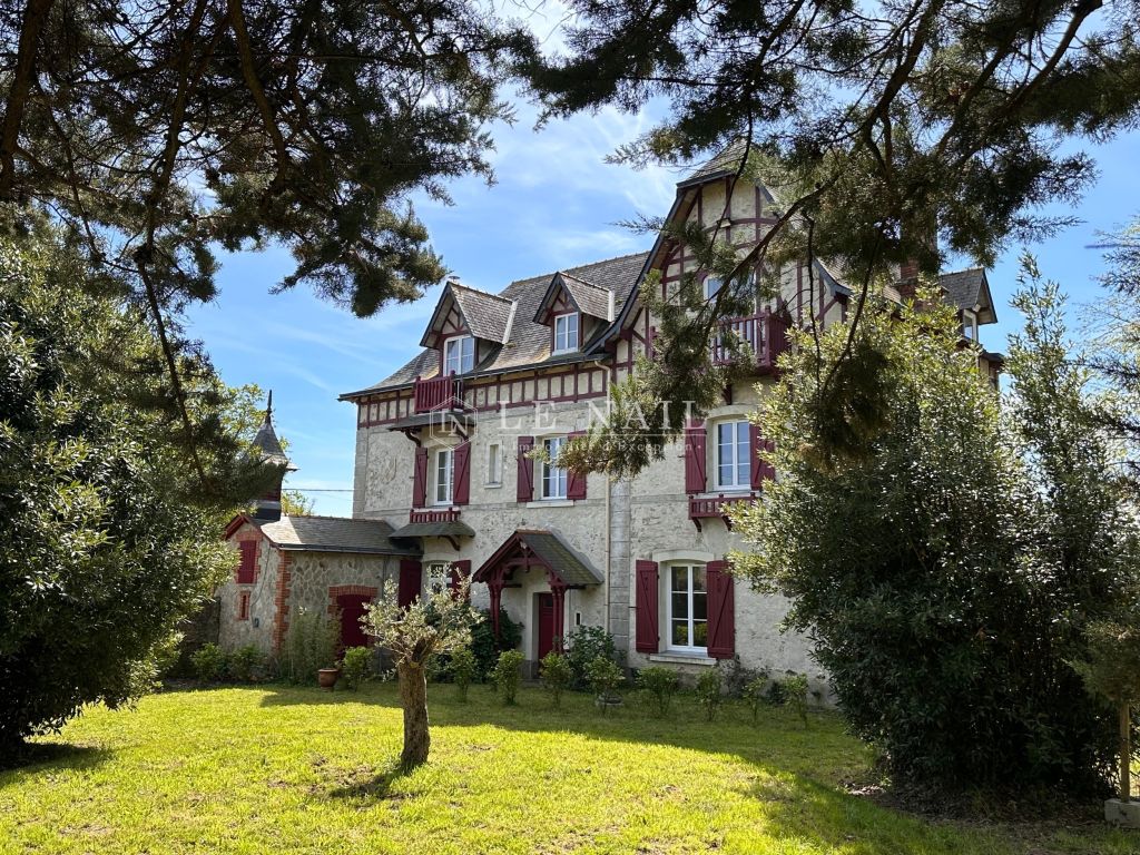 manoir 9 pièces en vente à ST MICHEL CHEF CHEF (44730) - Plus de details