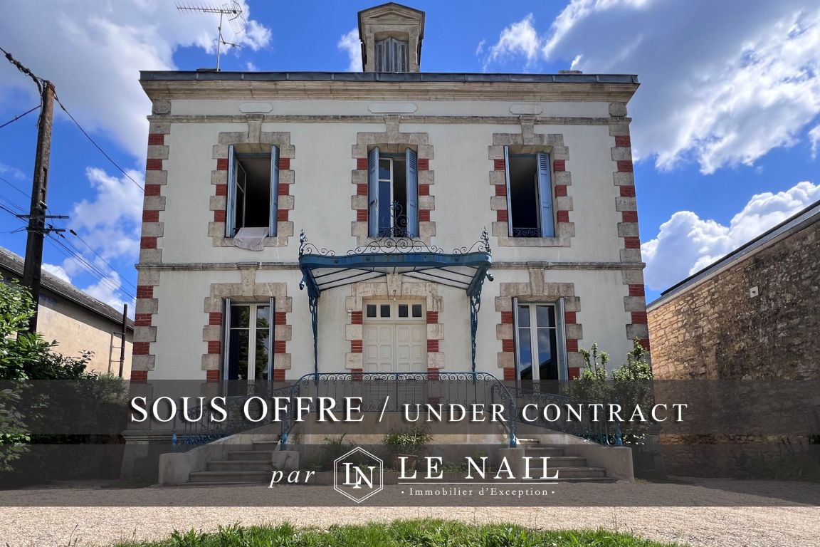 maison 9 pièces en vente à RUFFEC (16700) - Plus de details