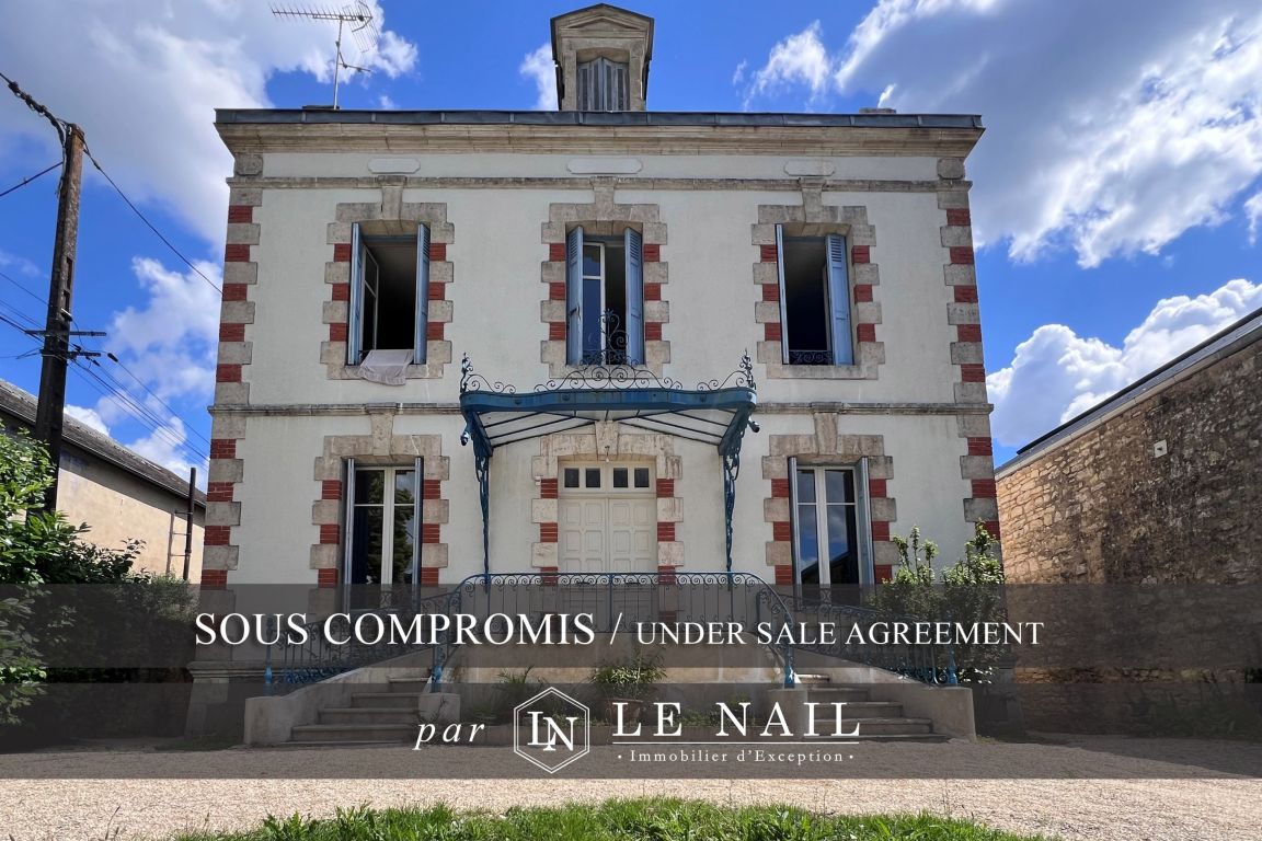 maison 9 pièces en vente à RUFFEC (16700) - Plus de details