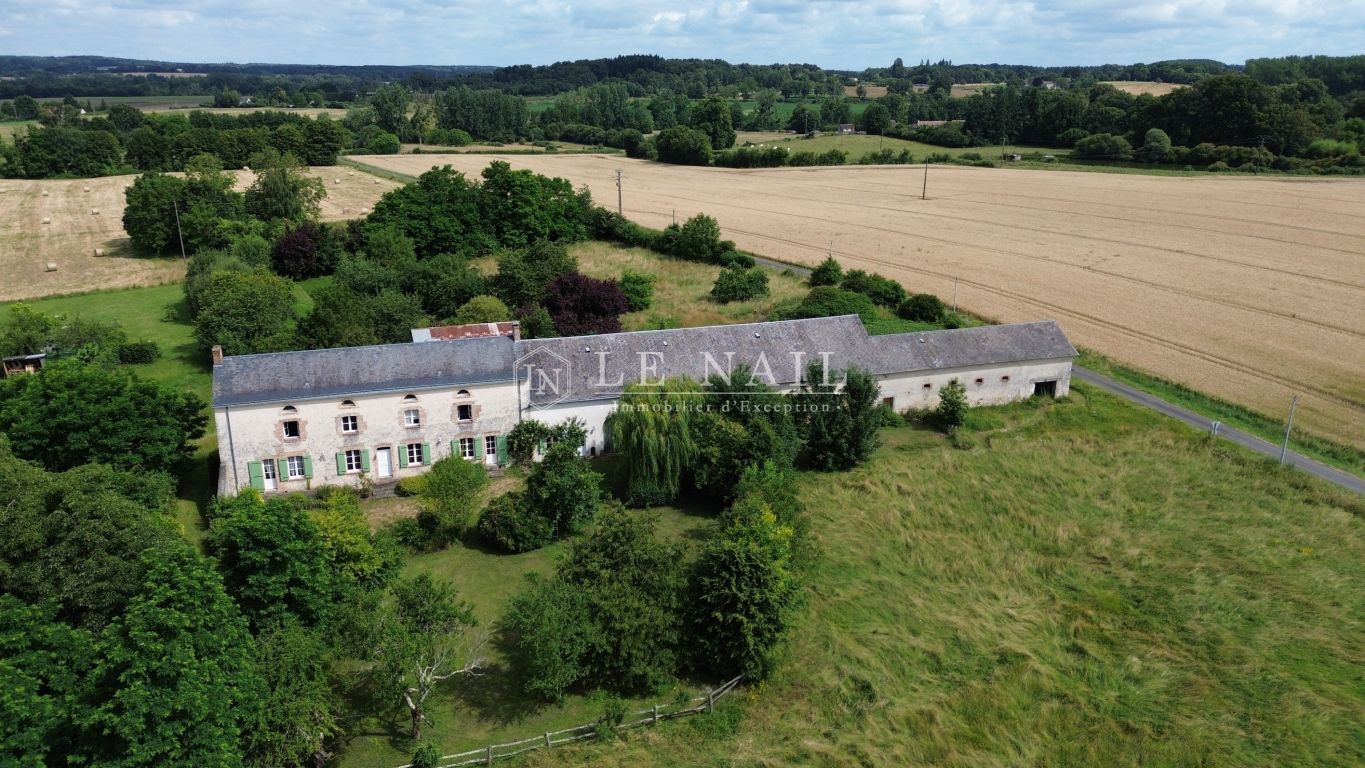 farm complex 12 rooms for sale on LA FLECHE (72200) - See details