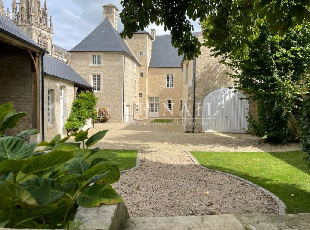 mansion (hôtel particulier) 15 rooms for sale on STE MERE EGLISE (50480) - See details