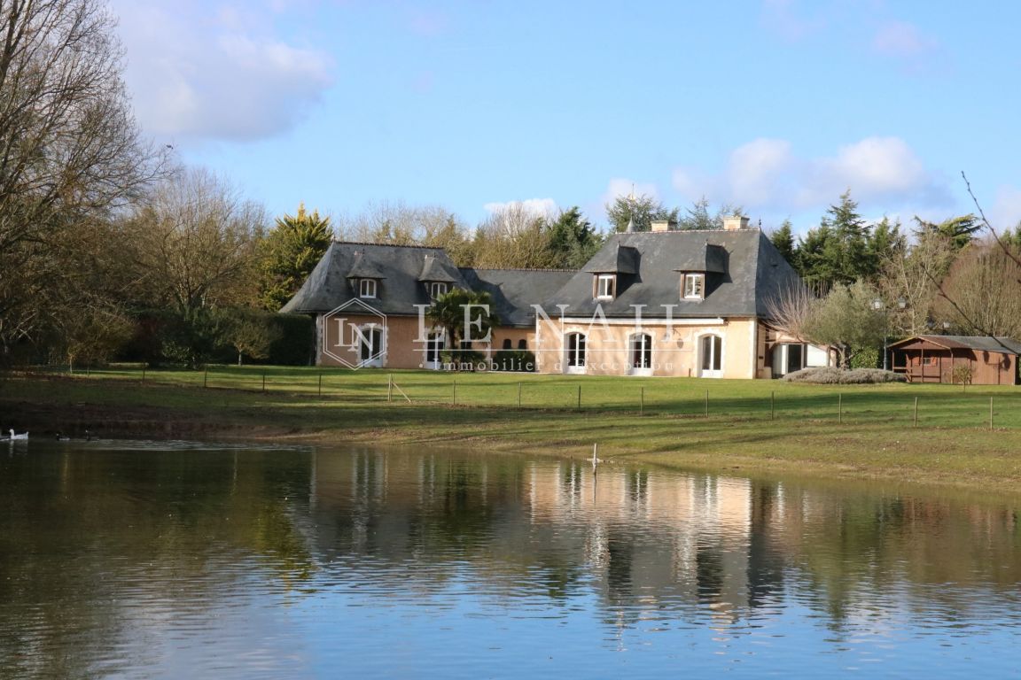 property 10 rooms for sale on ANGERS (49000) - See details
